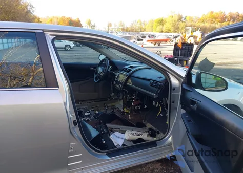 2012 Toyota Camry Le from USA, damaged, VIN 4T1BF1FKXCU031948